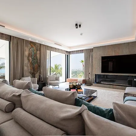 Absolute High End With Pool & Jacuzzi فيلة *
