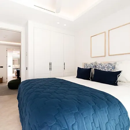 Absolute High End With Pool & Jacuzzi ماربيا